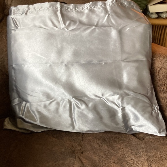 Tote 11.5 in by 16 in (top width of bag opening) - Picture 2 of 3